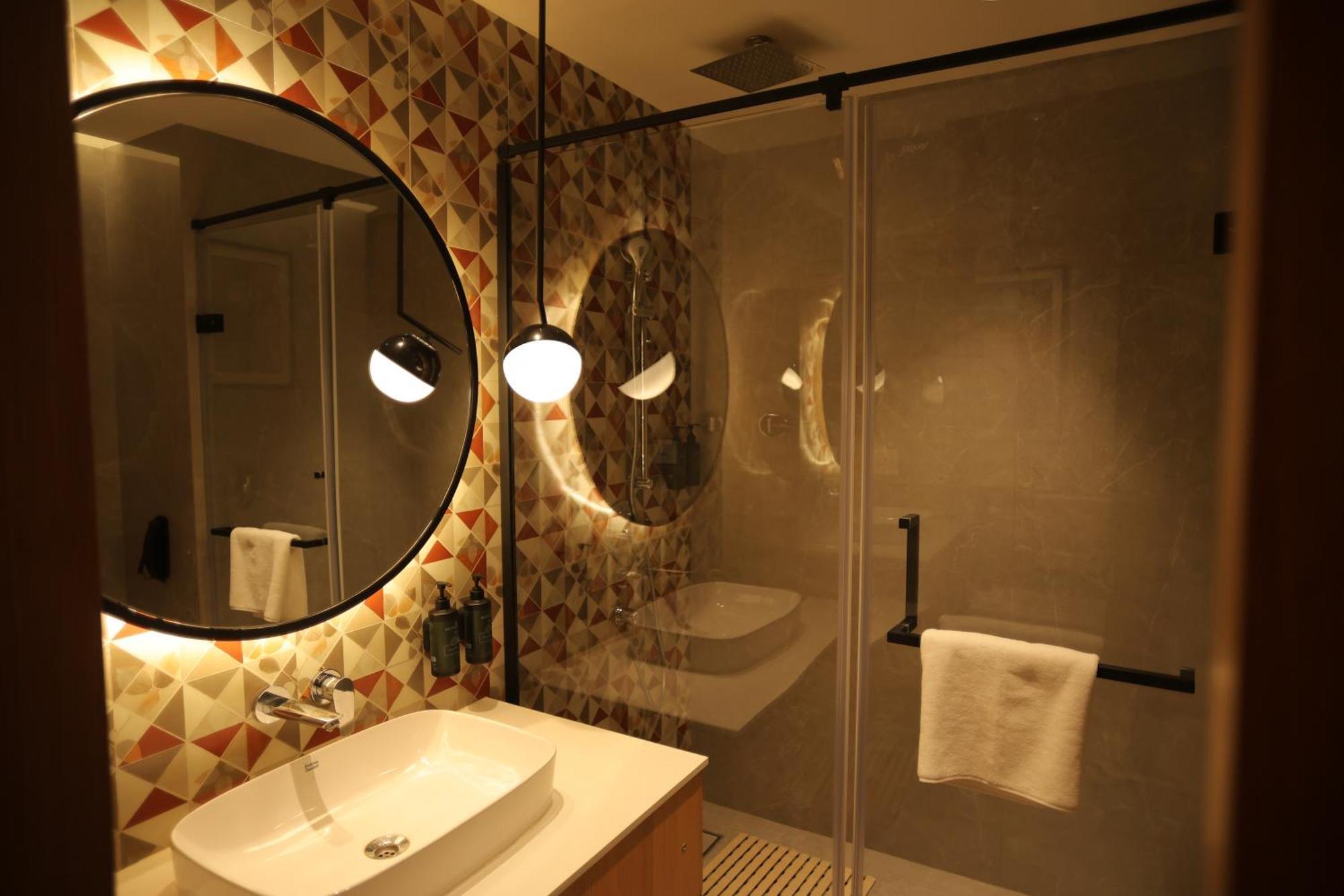 Ramada By Wyndham Gorakhpur Gorakhnath Mandir Road Hotel Екстериор снимка
