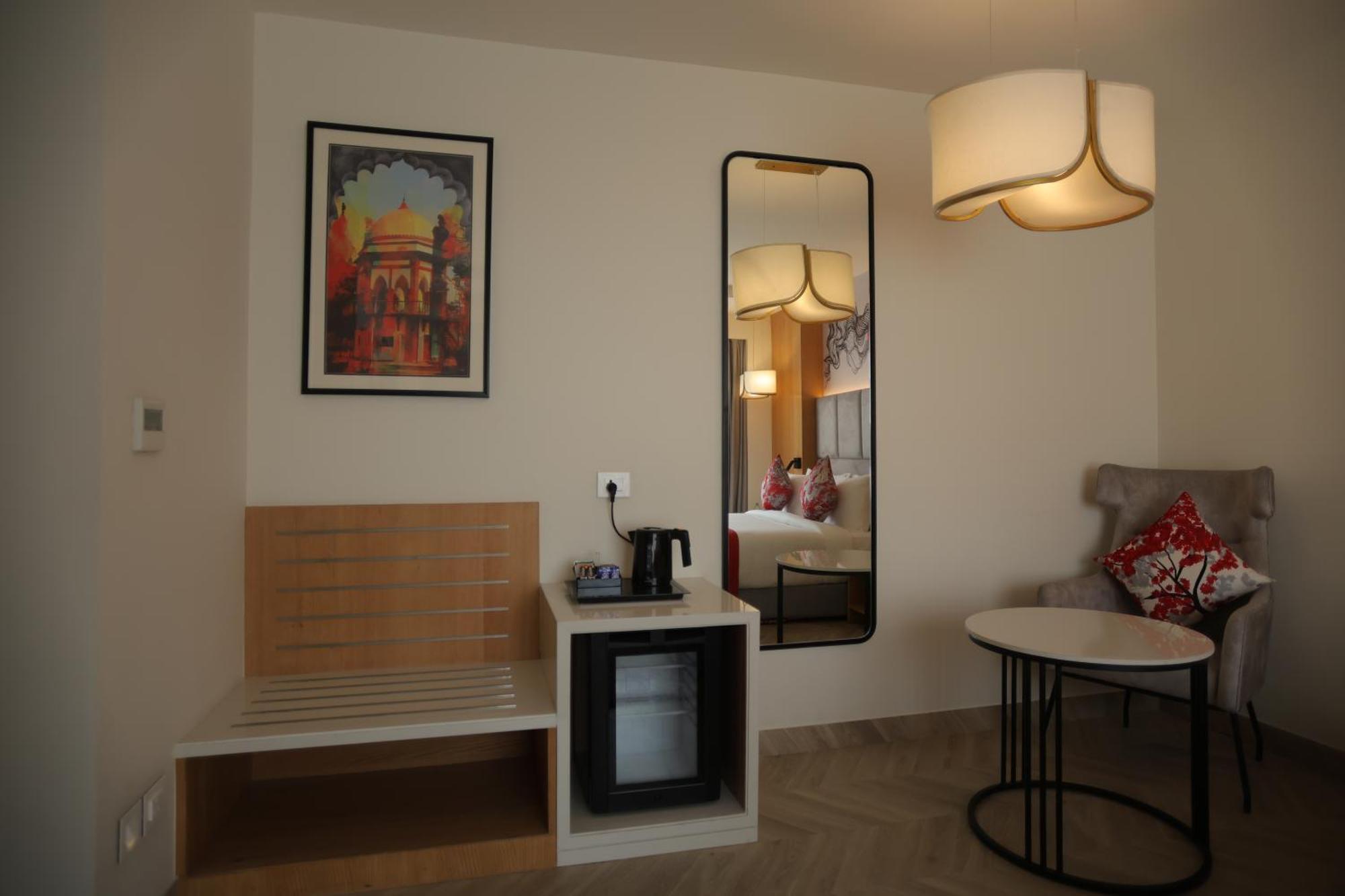 Ramada By Wyndham Gorakhpur Gorakhnath Mandir Road Hotel Екстериор снимка
